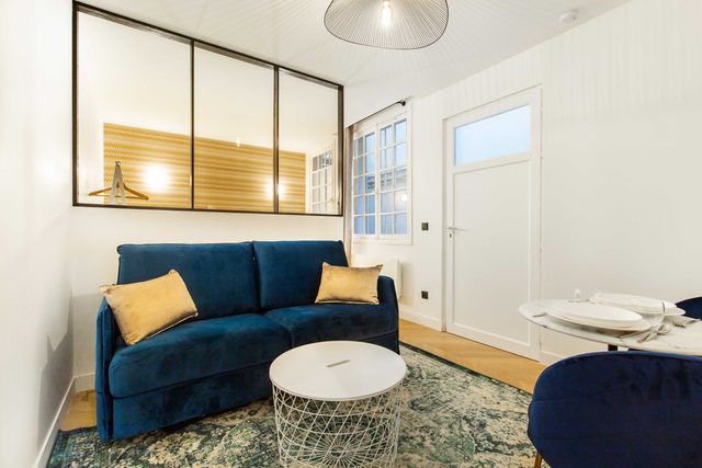 Chic Apartment in the Prestigious Saint Honoré