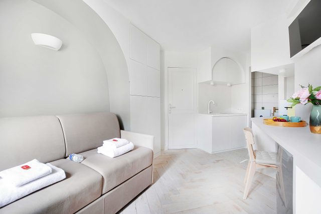 Charming studio - 2P- Elysée / St-Honoré