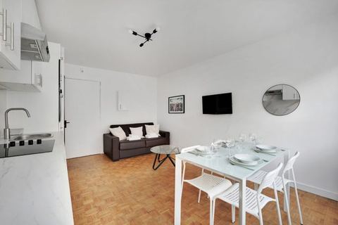brigh apartment - 1BR- 4P - Bel Air