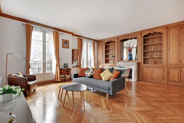 Appt parisien 2BDR /4 P *long balcony* - Auteuil