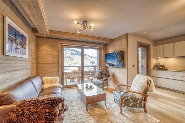 Luxurious 4-room with pool, gym, spa and parking
