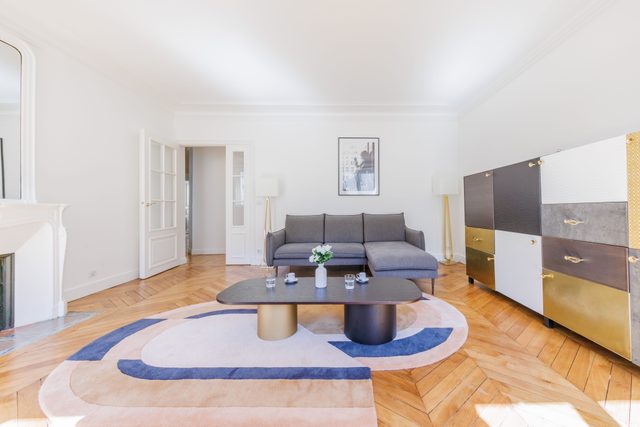 Very nice family appt 2 BDR / 4P - HOCHE/ETOILE