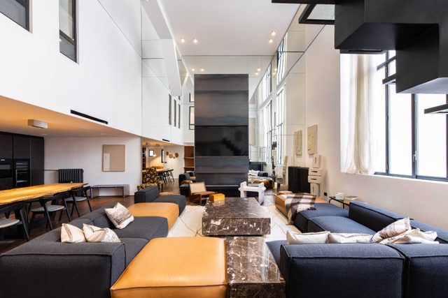 Exceptional 2BDR duplex - Pigalle / Montmartre 