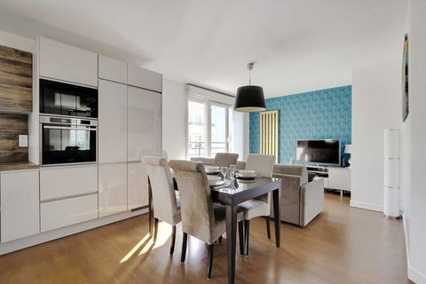 Super flat with balcony 2P / 1 BDR - Levallois