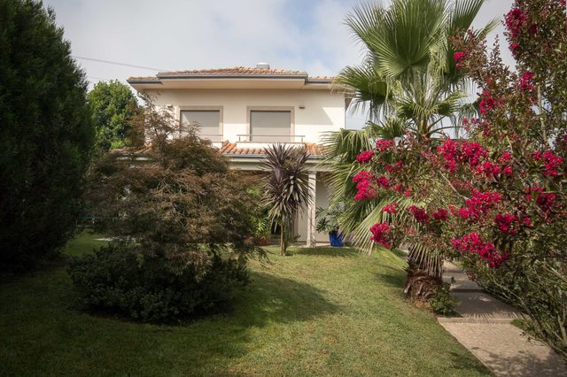Spacious house with garden and spa near PORTO