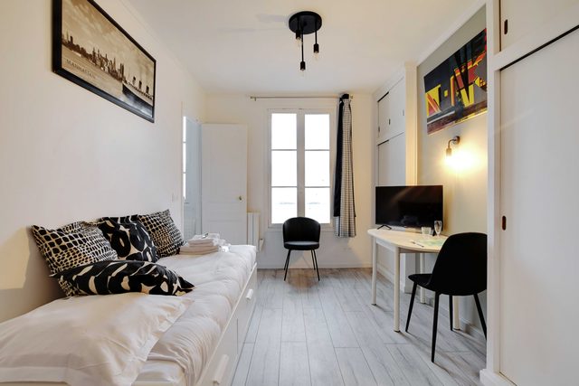 Studio 20m2 near INVALIDES - Mobility lease