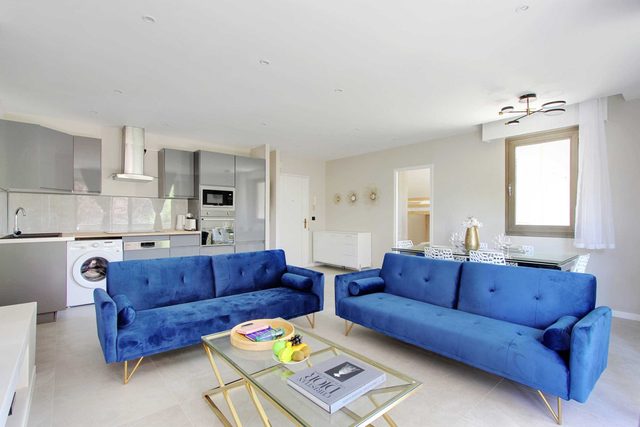 Luminous apartment with very nice Terrace