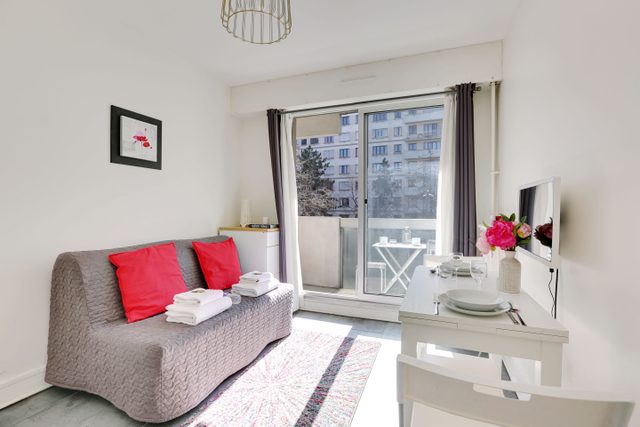 Studio near Bassin de la Villette - 2P *balcony*