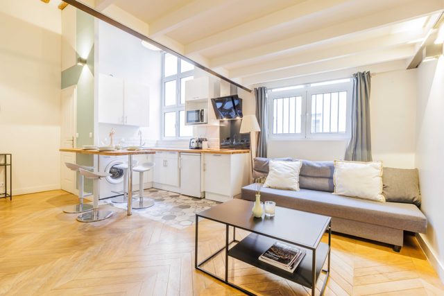 Quiet apartment 1BR/4P - Place des Victoires