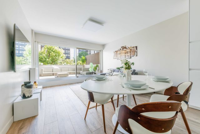 Appt with terrace 1BDR / 2P Porte Maillot