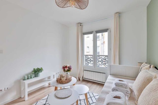 Studio COSY Near Canal Saint Martin- Mobility Lease