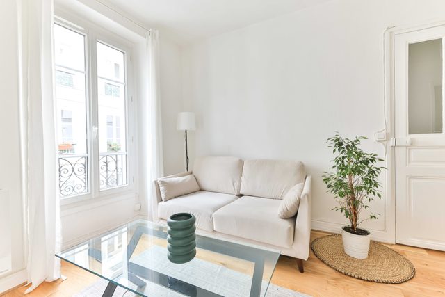 Bright flat near Sacré-Cœur -Mobility lease