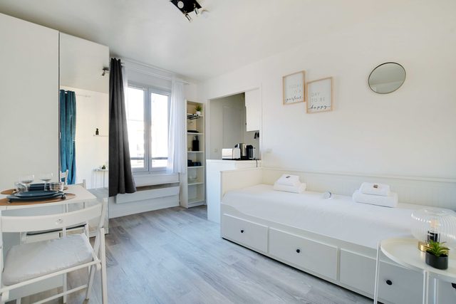Modern studio -11ard- Mobility lease