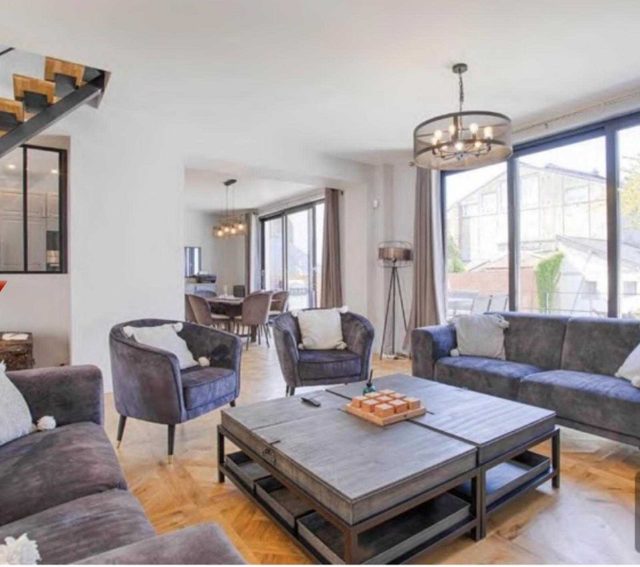 Spacious Home with Annex /18 Guests-Place Morny