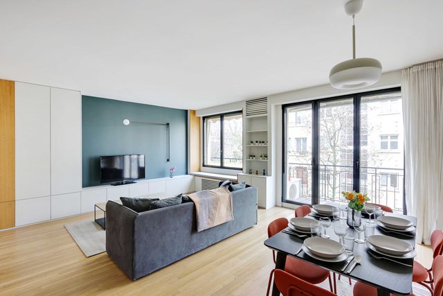 Spacious apartment near Paris