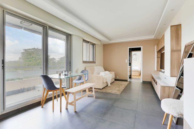 Modernity with balcony-1BR- 4P- Saint-Mande