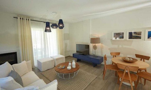 Unique air-conditioned villa with sea view - 2BD/4P - Pteleos