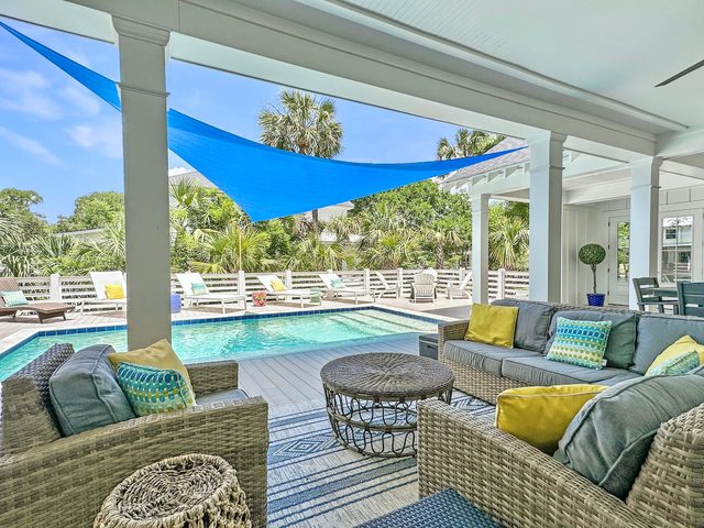 27 22nd Ave - IOP Life — Isle of Palms, SC