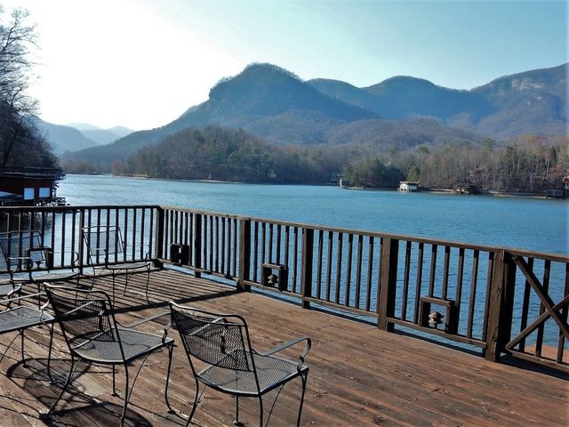 Loose Moose Lodge — Lake Lure, NC