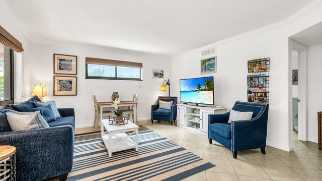 250 Mercury Rd. #9 Juno Beach