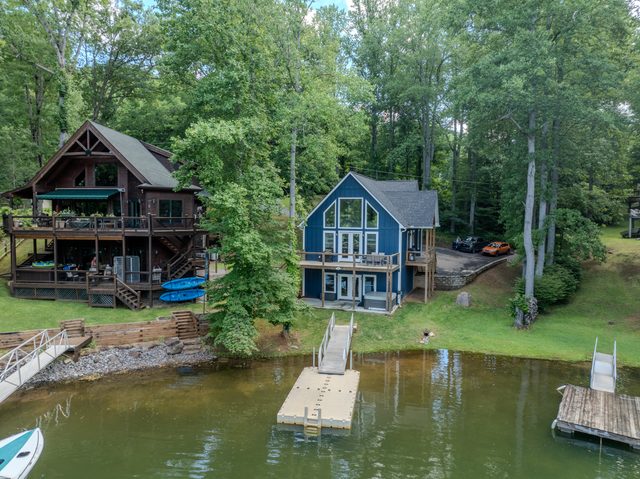 Lakey McLakehouse