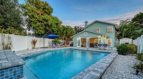 Aqua Key Villa — Sarasota, FL