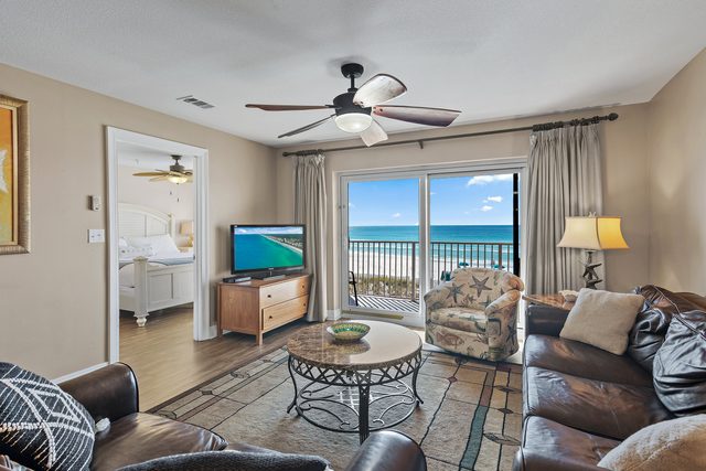 Emerald Dunes 203