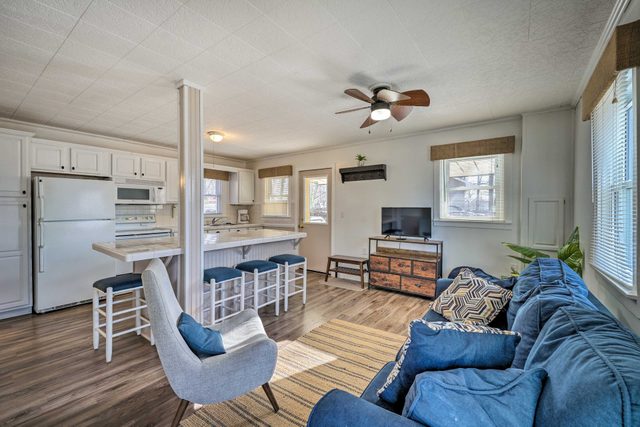 Round Lake Retreat — Mecosta, MI