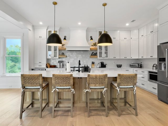 2401 Cameron Blvd — Isle of Palms, SC