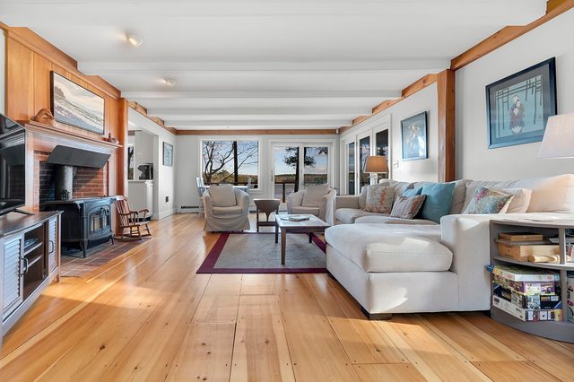 Ferndale House