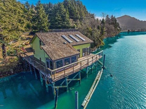182 - Siletz Sanctuary — Lincoln City, OR