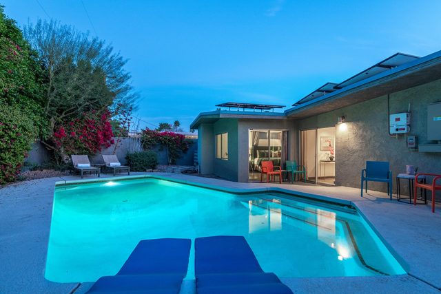 Palm Springs Midcentury Charmer — Palm Springs, CA