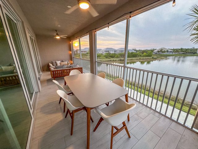 251-202 Antilles — Naples, FL