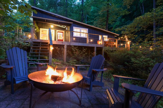 Just Right Creekside Cabin