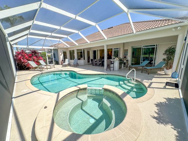 8229 Allendale Ct — Naples, FL