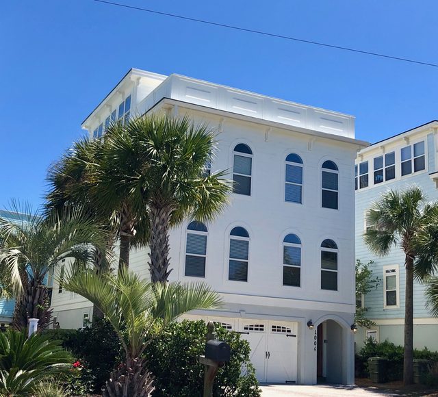 1006 Carolina Blvd - Sea Glass