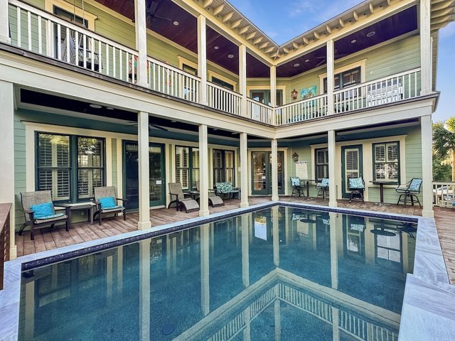 2803 Palm Blvd - Isle Appeal