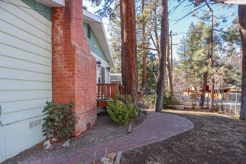 Poet's Corner Cabin — Big Bear City, CA