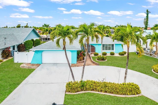 Villa Coral Breeze — Cape Coral, FL