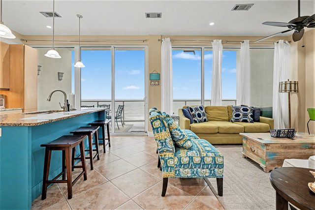 Diamond Beach 609
