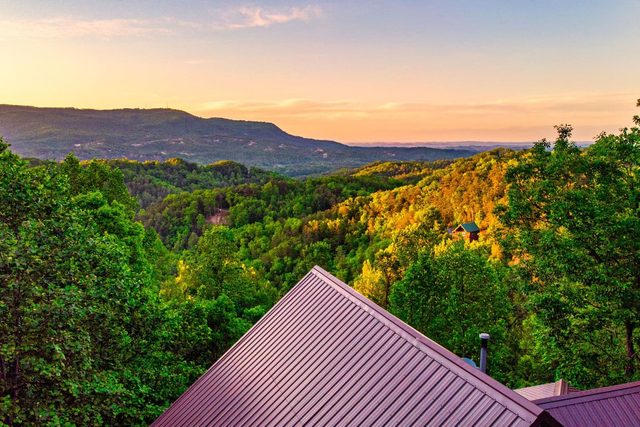 Misty Mountain Lodge — Sevierville, TN
