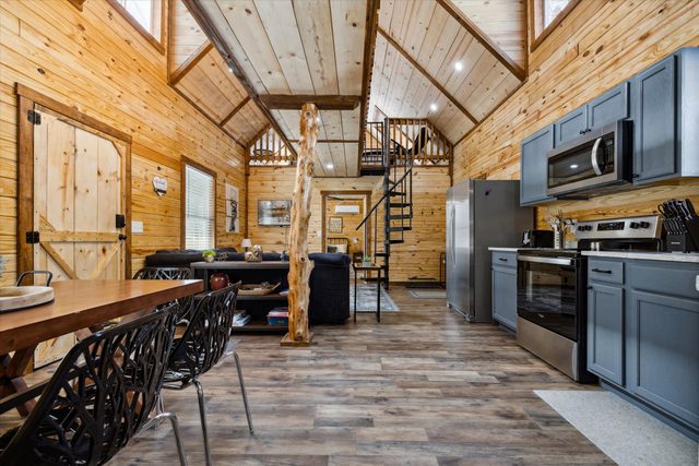 Rest 2 Send | Black Roof Cabin | MuirValley & Red River Gorge,KY