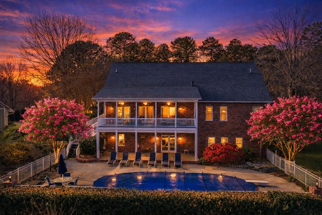 Lakeside Oasis — Troutman, NC