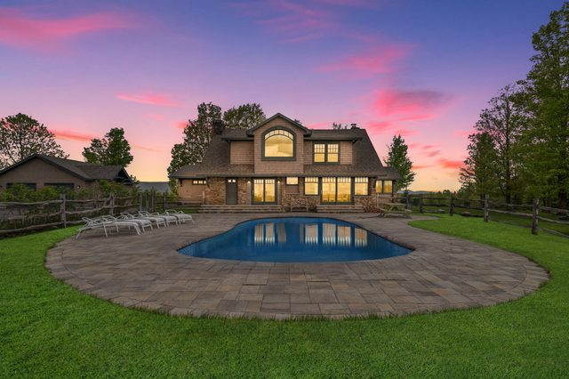 Saratoga's Musical Oasis/99 Hyspot Rd — Greenfield Center, NY