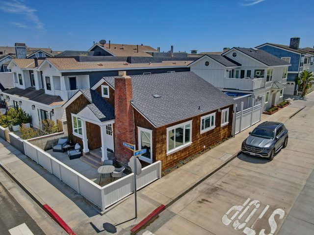 *Sandcastle/ Pelican Point — Newport Beach, CA
