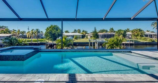 Villa Skyfall