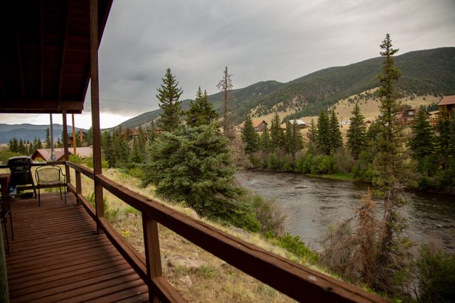 Headwaters Haus - Riverfront Cabin — Creede, CO