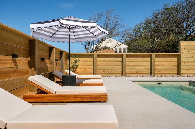 Jejac — Kitty Hawk, NC