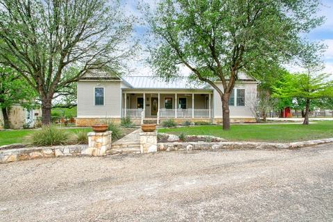 Farm House — Comfort, TX