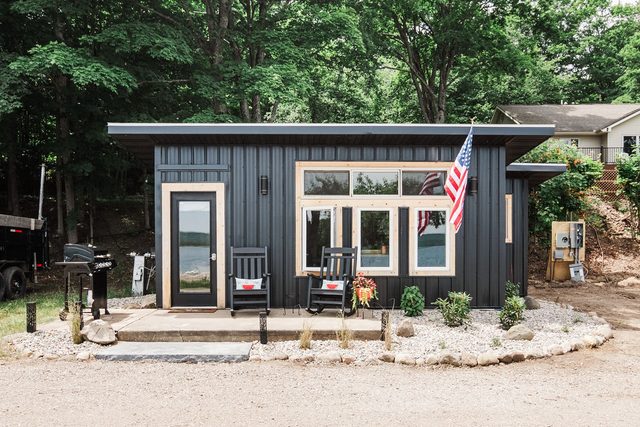 Modern Cabin